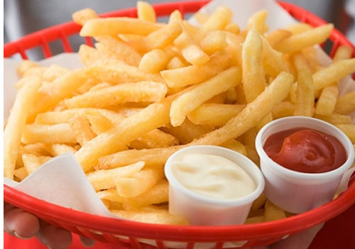 Do khoai tây chiên “đáp ứng” đầy đủ những điều kiện kể trên, nên các chuyên gia đều nhận định trong Shbet0099 cá cược trực tuyến nhanh quen thuộc này tồn tại lượng lớn hợp chất acrylamide.